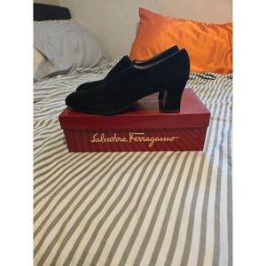 Salvatore Ferragamo Heels Black Size 9 1/2 - 799 Retail